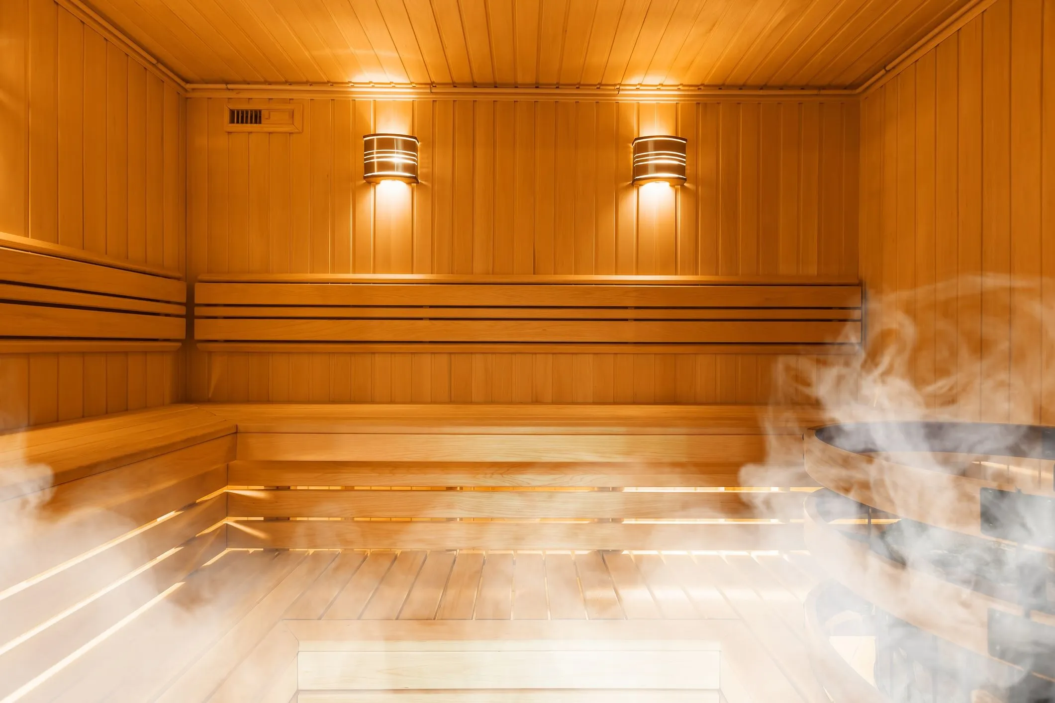 interior-of-finnish-sauna-classi